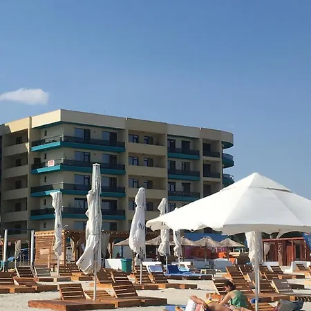 Panoramis 417 Pe Plaja Cu Frontala La Mare *